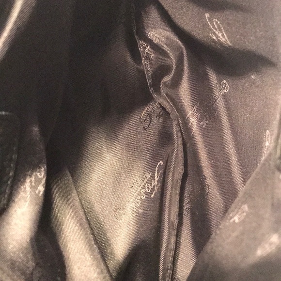 Classic Black Leather FOSSIL Satchel - Picture 7 of 9